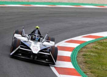 formule e gen4 krachtige nieuwe auto daagt f1 uit