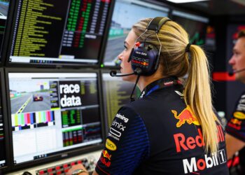 geruchten topstrateeg hannah schmitz verlaat red bull