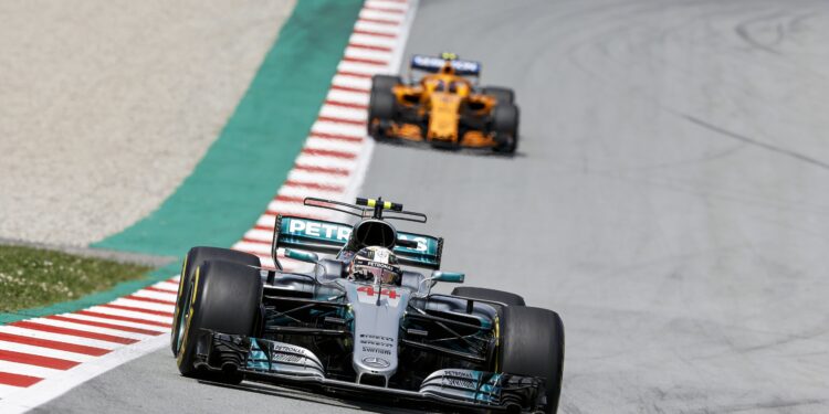 hamilton norris duel toont cruciale f1 2026 regelzwakte