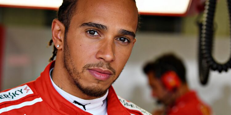 hamilton slaat terug niemand begrijpt overstap naar ferrari