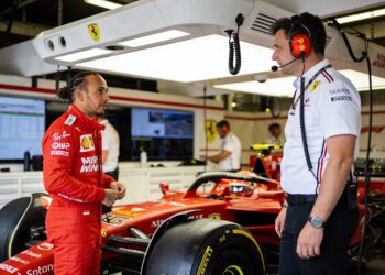 hamiltons nieuwe race engineer miami opnieuw uitgesteld