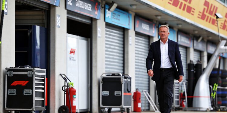 horner vanaf mei vrij om terug te keren in formule