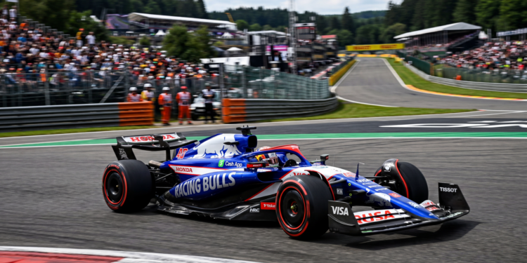 Liam Lawson ‘mentaal uitgeput’ na intense start F1-seizoen