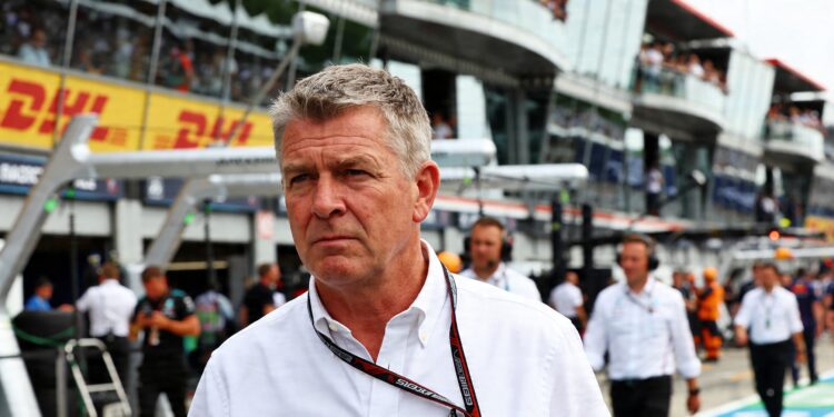 insider overstap horner naar aston martin weer op