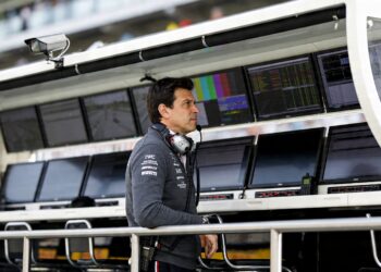 insider toto wolff werkt langzaam toe naar vertrek
