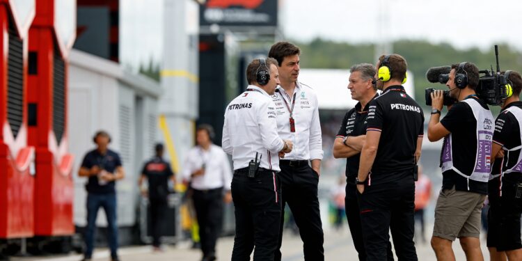 James Hinchcliffe kiest zijn top 5 indrukwekkende F1-coureurs 1 james hinchcliffe kiest zijn top 5 indrukwekkende f1 coureurs