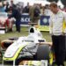 jenson button herenigd met iconische brawn kampioensbolide