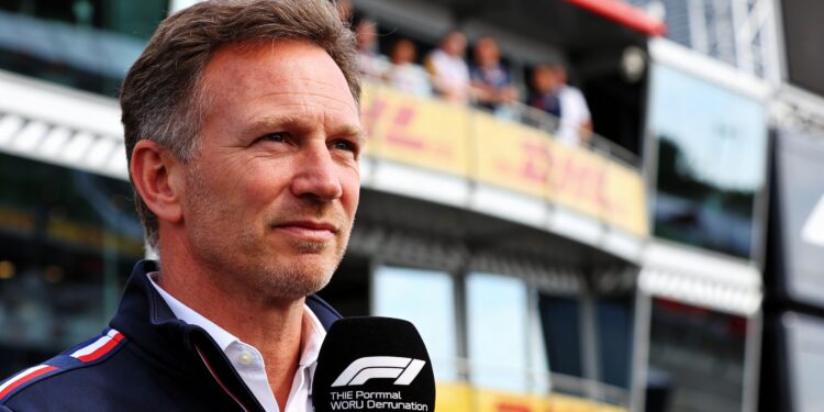 jenson button zet puntjes op i over sky sports f1 rol