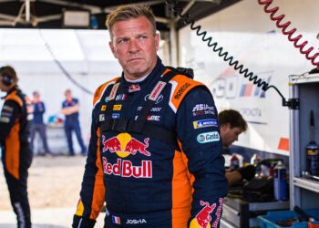 jos verstappen ongedeerd na zware crash in belgisc 1