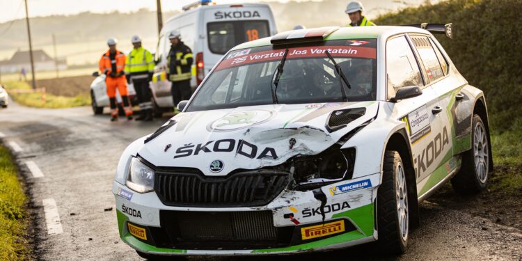 jos verstappen ongedeerd na zware crash in belgisc
