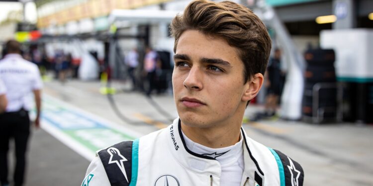 kimi antonelli in schijnwerpers itali wacht op nieuwe f1 kampioen