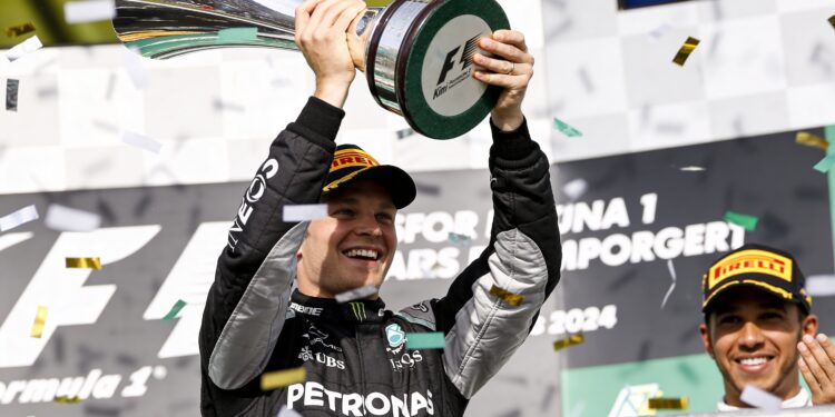 kimi antonelli verbreekt records jongste leider ooit in f1