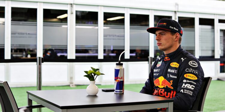 kritische verstappen overweegt f1 toekomst na zwar