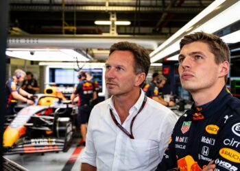 lambiase vertrekt naar mclaren red bull zit met dilemma
