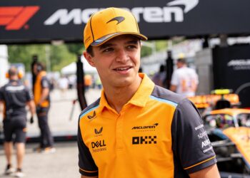 landon morris gearresteerd na donut stunt f1 fans in de war