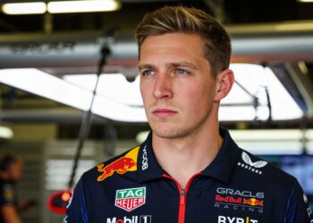 lawson krijgt dringend advies over f1 toekomst