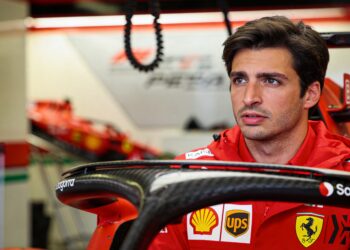 leclerc ferrari is familie en de wil om te winnen blijft