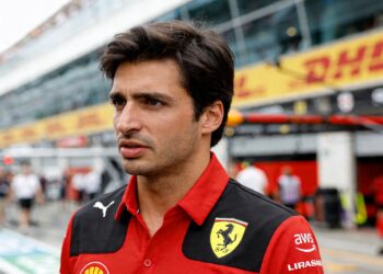 leclerc moed verdwenen uit f1 kwalificatie door energiebeheer