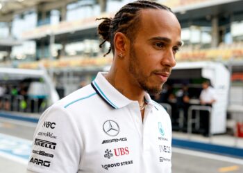 lewis hamilton geprezen om reactie na verlies f1 titel 2021