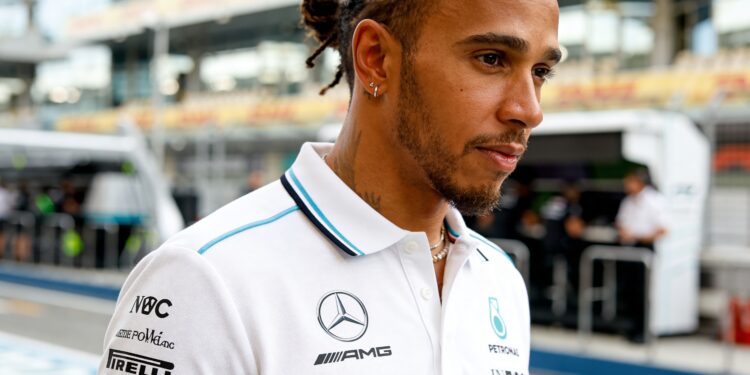 lewis hamilton geprezen om reactie na verlies f1 titel 2021