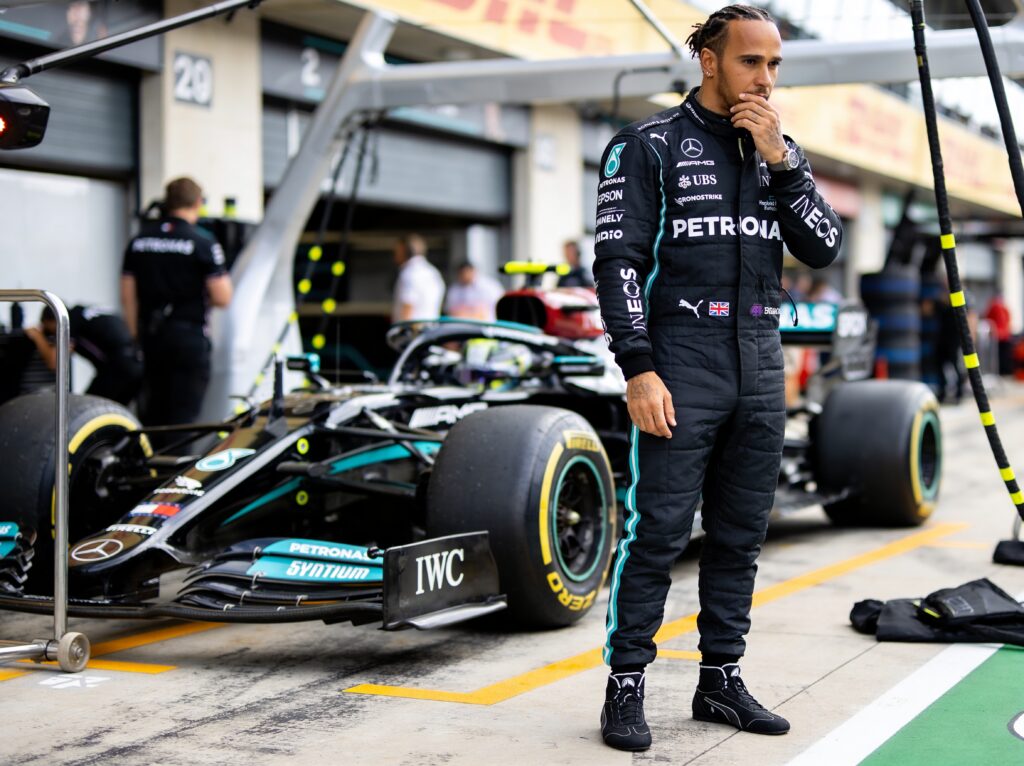 lewis hamiltons kansen dalen ondanks chinees podium