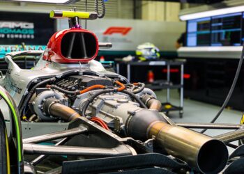 lola s duurzame v8 doorbraak zet f1 aan het denken