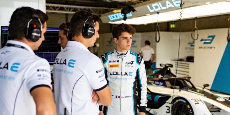 lola vecht voor perfectie in formule e