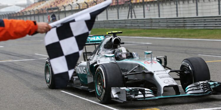 marshall fout be indigt gp china 2014 vroegtijdig hamilton wint