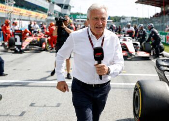 martin brundle onthult begin iconische f1 grid walks