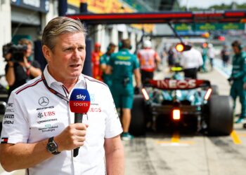 martin brundle weerlegt geruchten over sky sports f1 toekomst