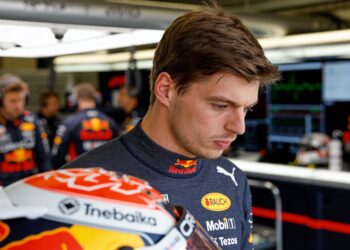 max verstappen baart zorgen na teleurstellende start
