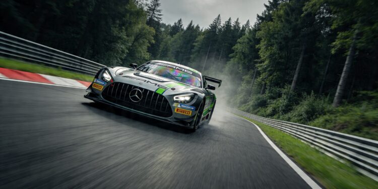 max verstappen scheurt opnieuw over n rburgring in gt3