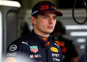 max verstappens f1 toekomst lambiase s vertrek wakkert geruchten aan