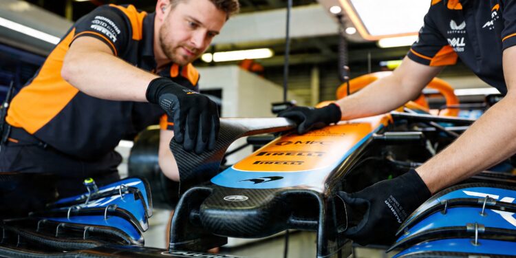 mclaren daagt mercedes uit met miami upgrades