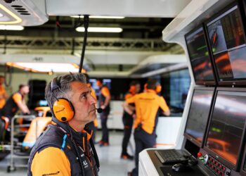 mclaren kondigt compleet nieuwe auto aan voor miam