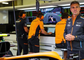 mclaren lost motorpuzzel op significante stap in m