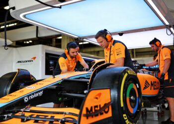 mclaren onthult nieuwe auto voor gp miami in jacht