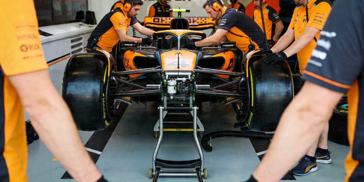 mclaren s 1000e gp viering in miami verschoven