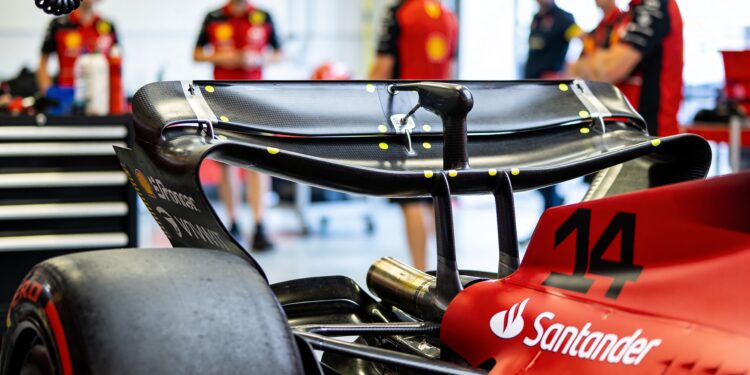 mclaren trok legaliteit van ferraris macarena vleu