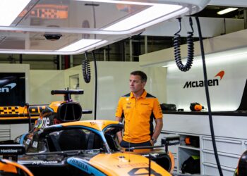 mclaren verklaart kopieergedrag met iconisch f1 on