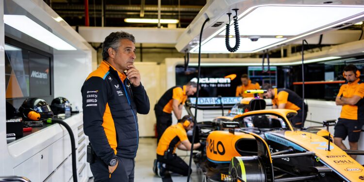 mclaren wakkert speculatie over senna eerbetoon in