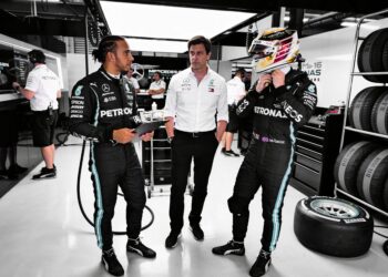 mercedes baas wolff ontslag hamilton en rosberg overwogen in 2016