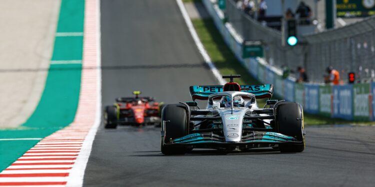 mercedes domineert 2026 seizoen met ongeslagen sta