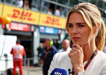 naomi schiff onthult horrorcrash met 270 kmu op nu