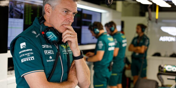 newey s uitdaging bij aston martin teambaas drama