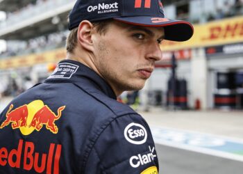 onvrede verstappen voedt speculaties over vertrek