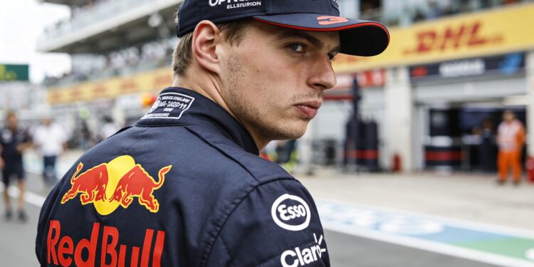 onvrede verstappen voedt speculaties over vertrek