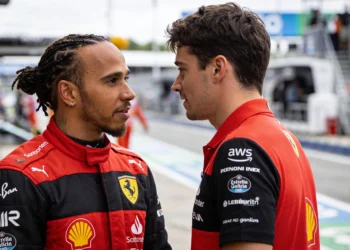 Schumacher: Hamiltons Ferrari-contract blokkeert teamorders