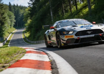 Sensationeel ronderecord op Nürburgring Nordschleife verpulverd