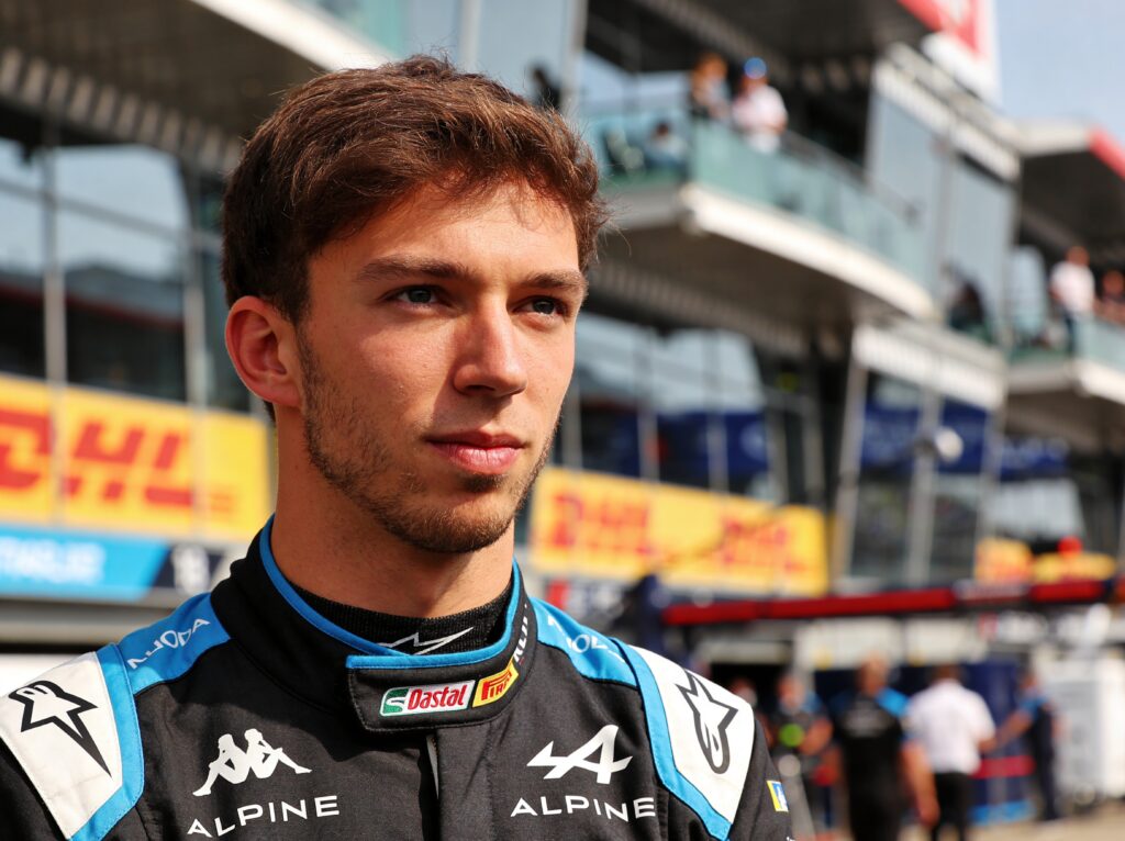 pierre gasly schittert ongekende consistentie voor alpine